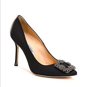Authentic Manolo Blahnik  Hangisi 105 Embellished Satin Pump